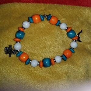 NWT Handcrafted NFL Football Team M-Dolphins Wood Color Themed Charm Bracelet.